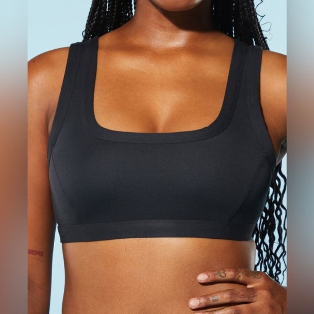 YITTY Fabletics Body Butter Bralette, Black